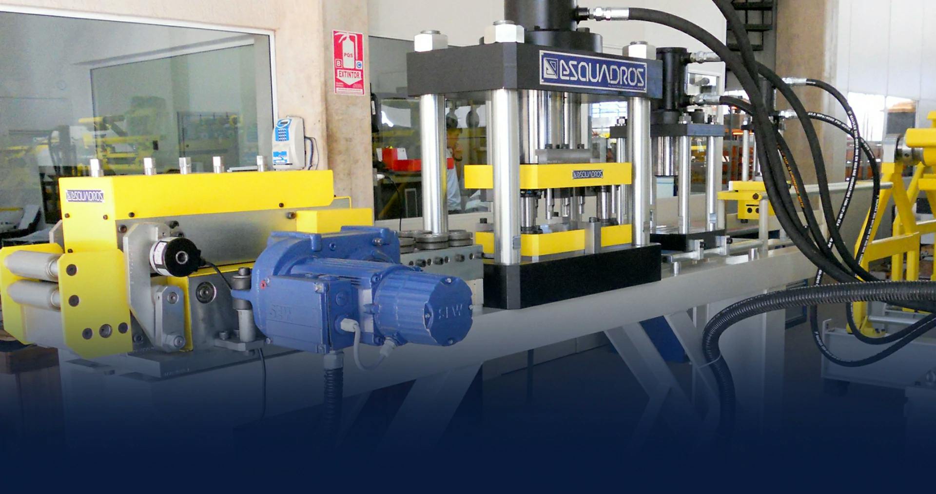 Banner automatic press feeding machines - Esquadros®