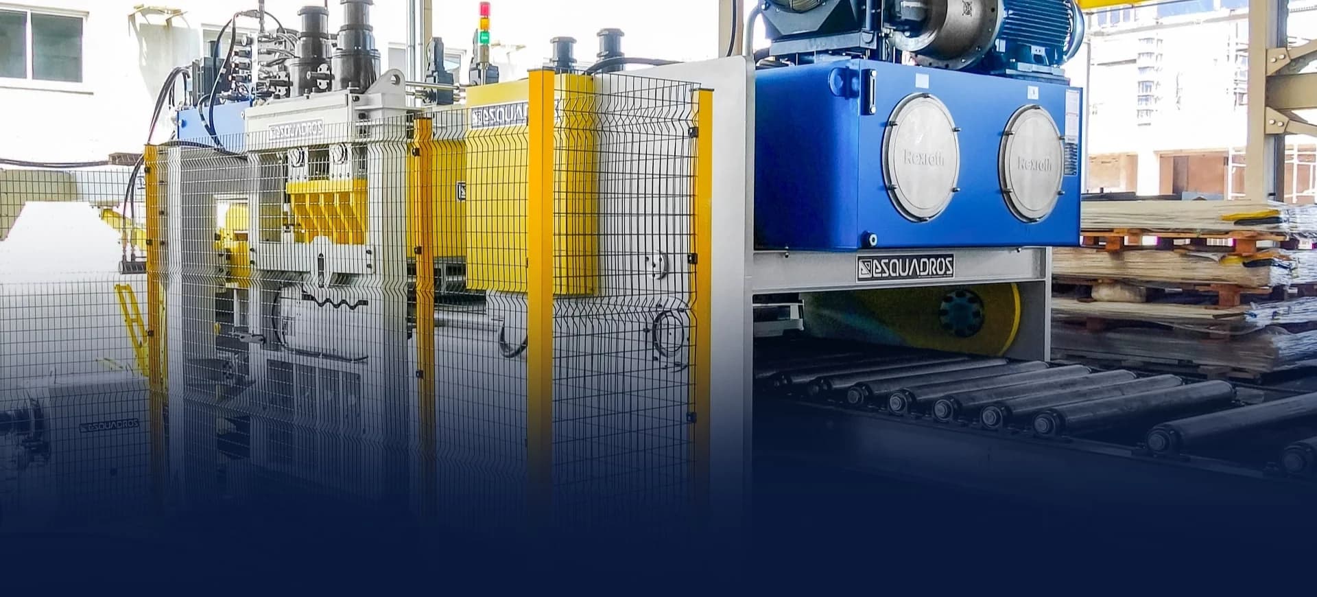 Banner LCT1600.13 - Esquadros®