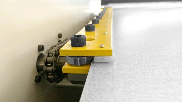 ROLLING ENTRY GUIDES - Esquadros®